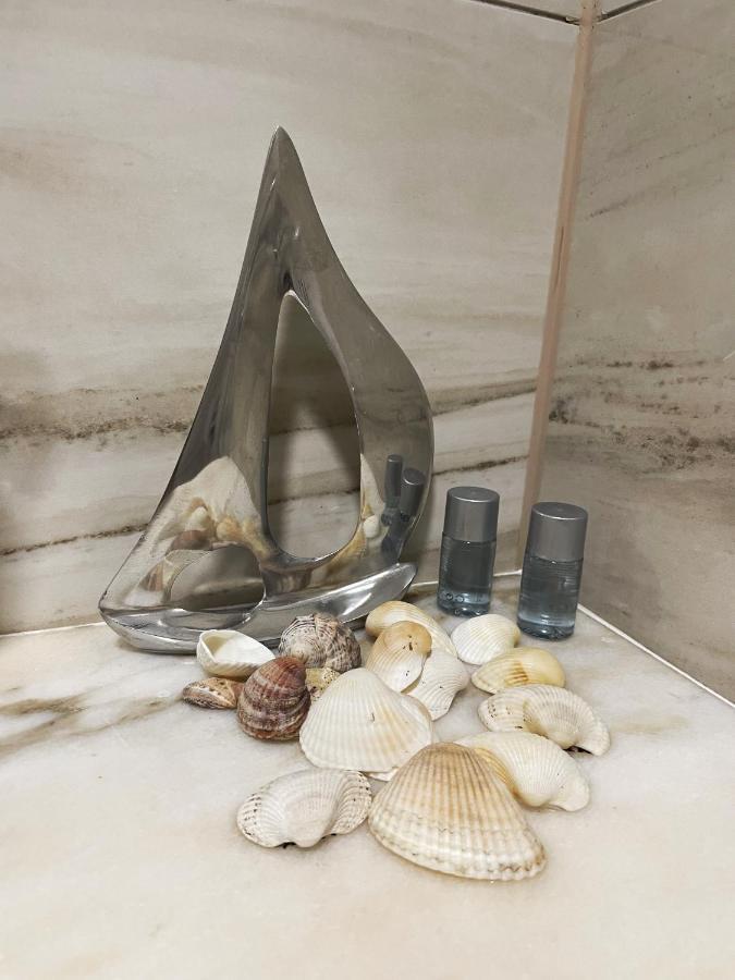 De Luxe Studio Burgas, City Center エクステリア 写真